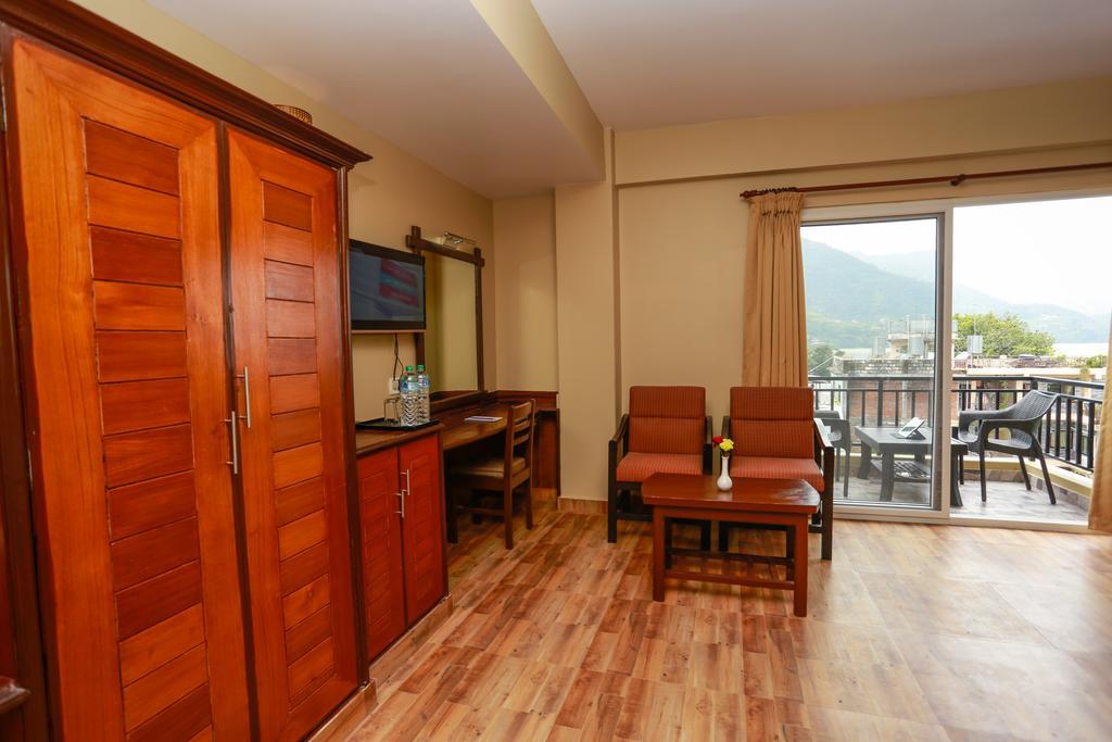 Pokhara Choice Inn Dış mekan fotoğraf