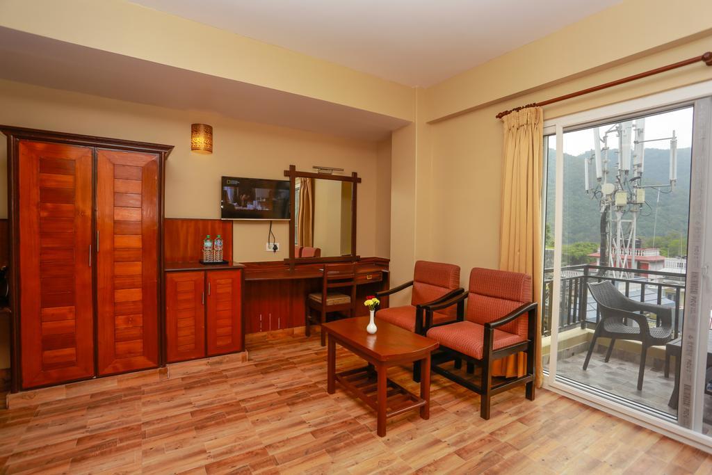 Pokhara Choice Inn Dış mekan fotoğraf