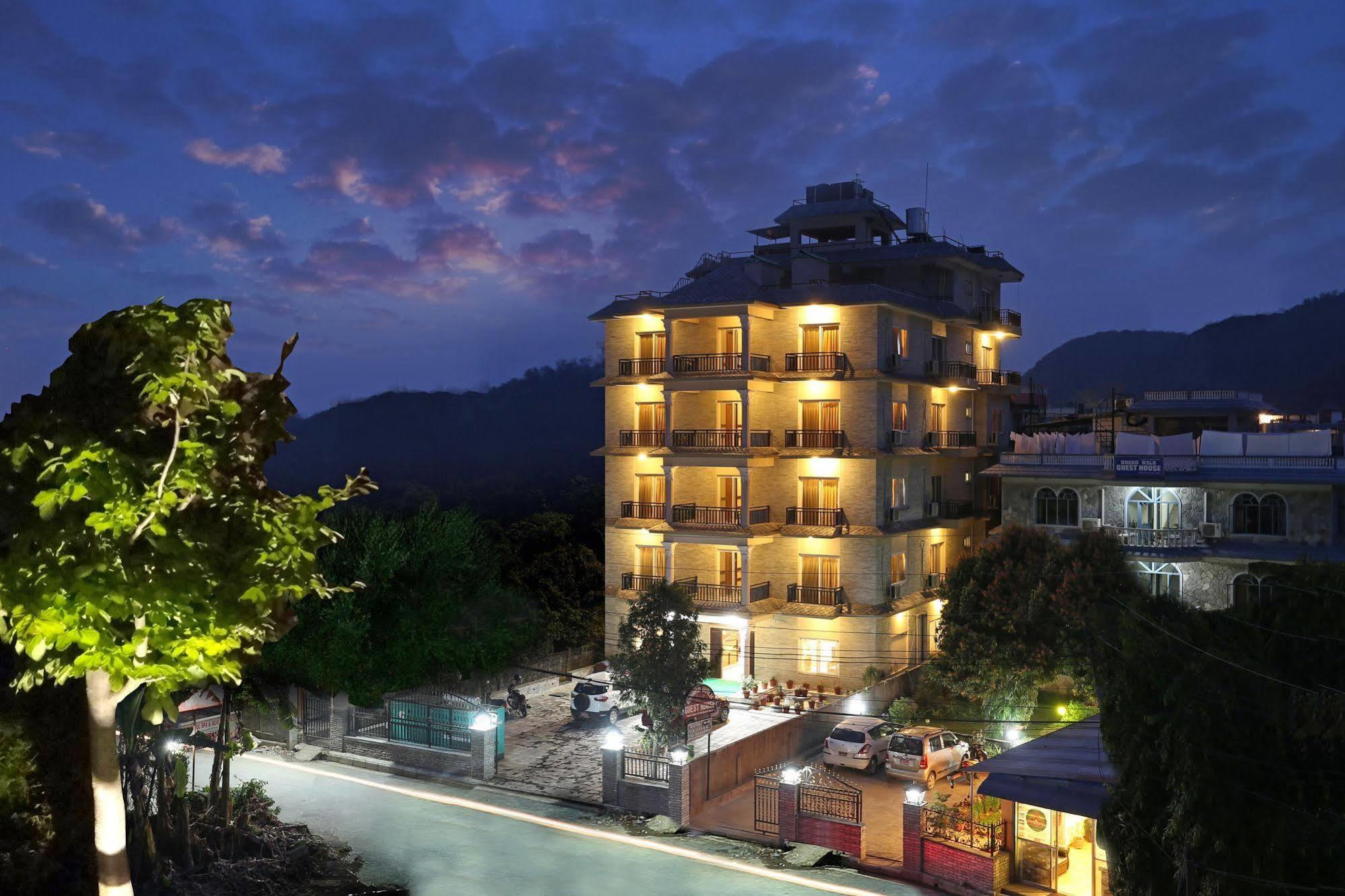 Pokhara Choice Inn Dış mekan fotoğraf